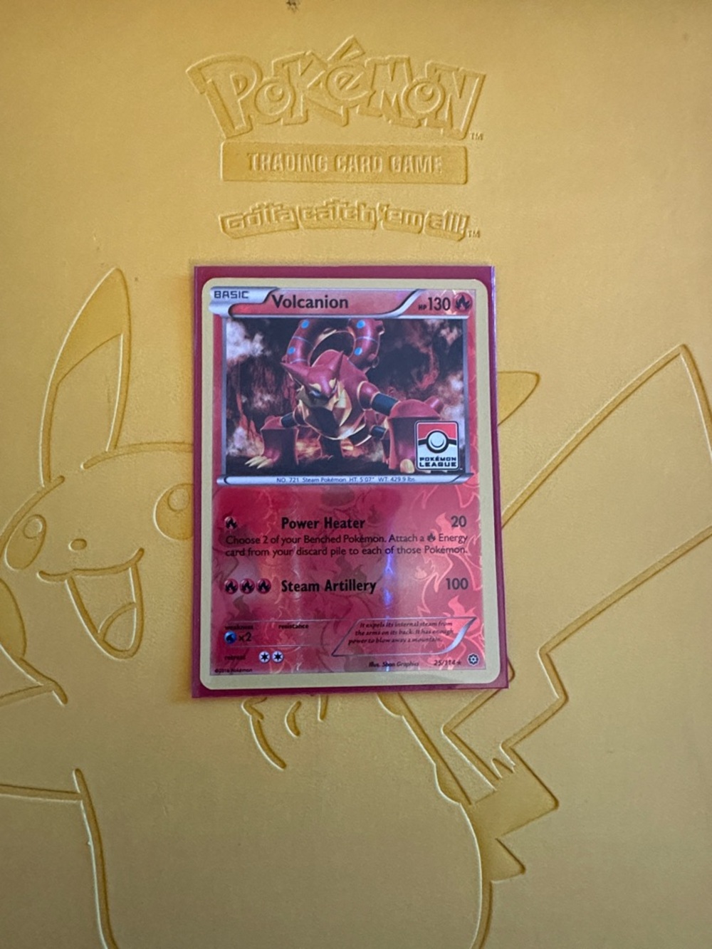 Pokémon Volcanion Holo Rare Card - Red